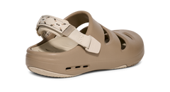 Women'sApreAqua Closed-Toe Water Sandal