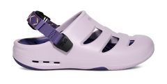 Women'sApreAqua Closed-Toe Water Sandal