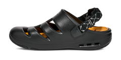 Women'sApreAqua Closed-Toe Water Sandal