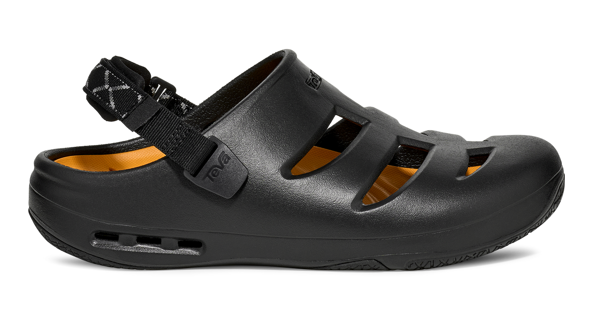 Men'sApreAqua Closed-Toe Water Sandal