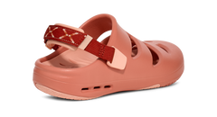 Women'sApreAqua Closed-Toe Water Sandal